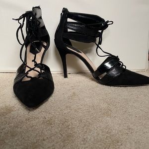 Zara Woman lace up pumps